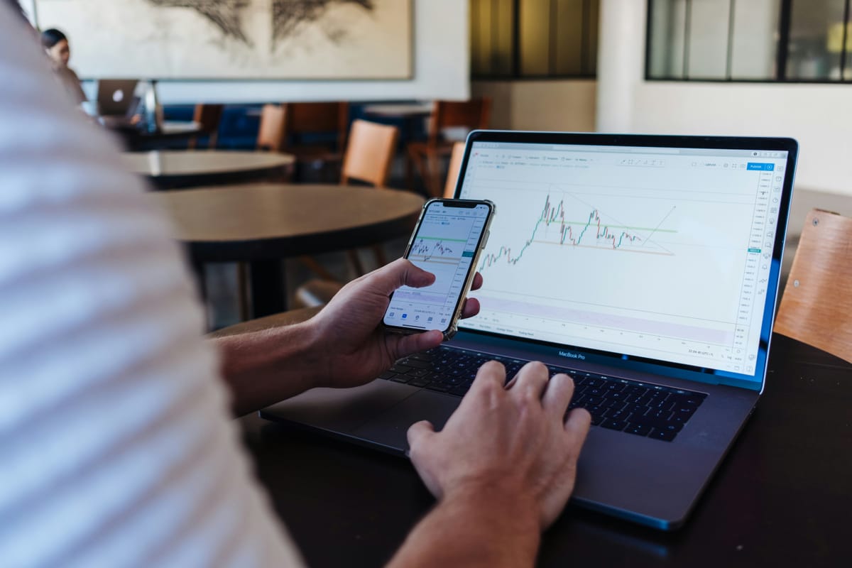 Trading CFDs or Futures? Why Futures Are Your Best Friends
